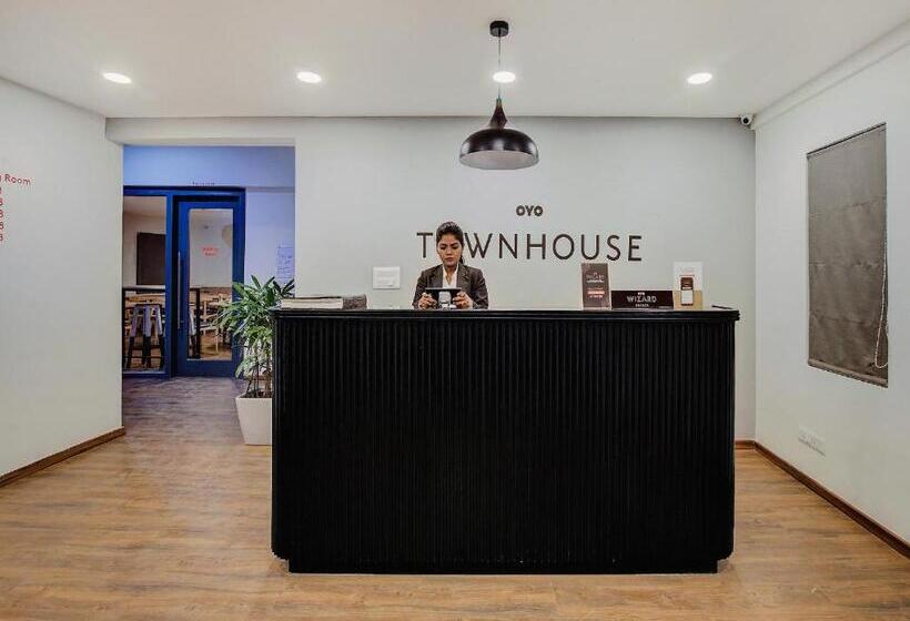 ホテル Super Townhouse Mumfordganj High Court Prayagraj