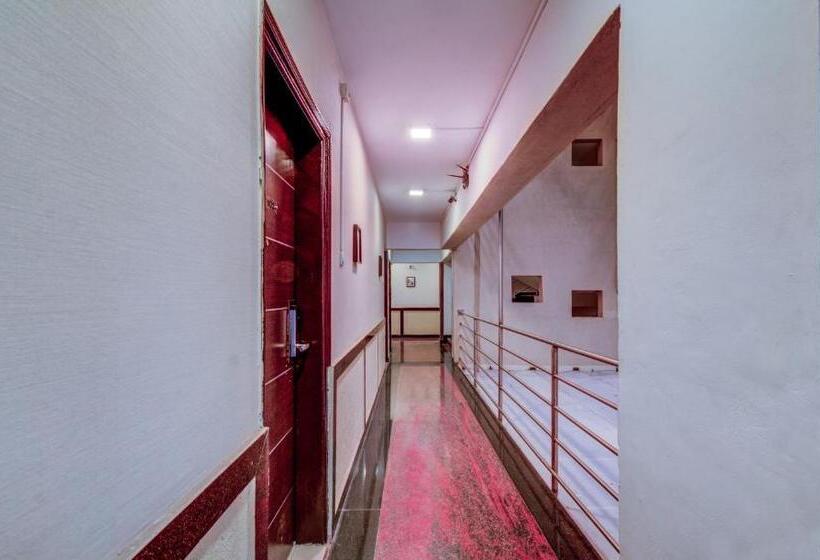 酒店 Treebo Iris Suites