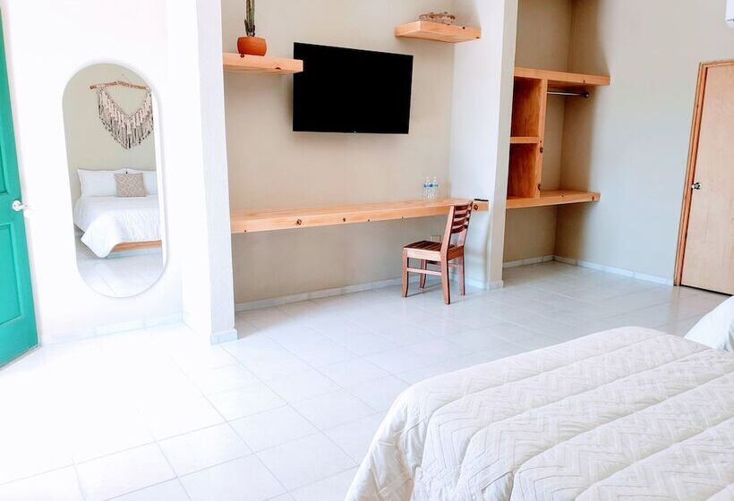 هتل Verde Baja Boutique