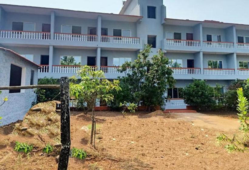 פנסיון Gabriel & Felicidade Villa