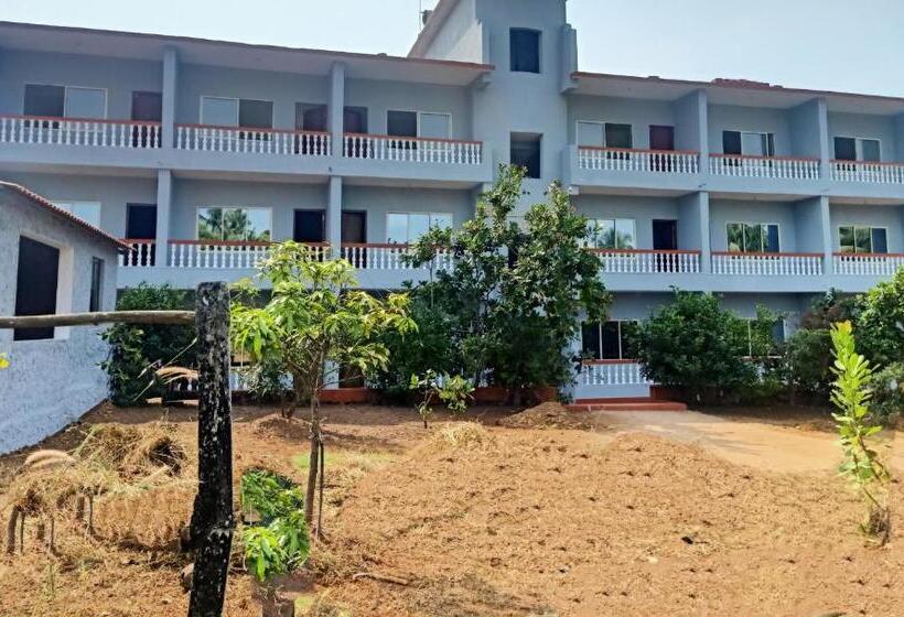 פנסיון Gabriel & Felicidade Villa