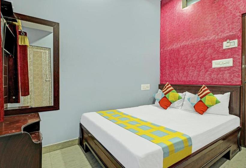 פנסיון Oyo 77074 Home Gs Comforts