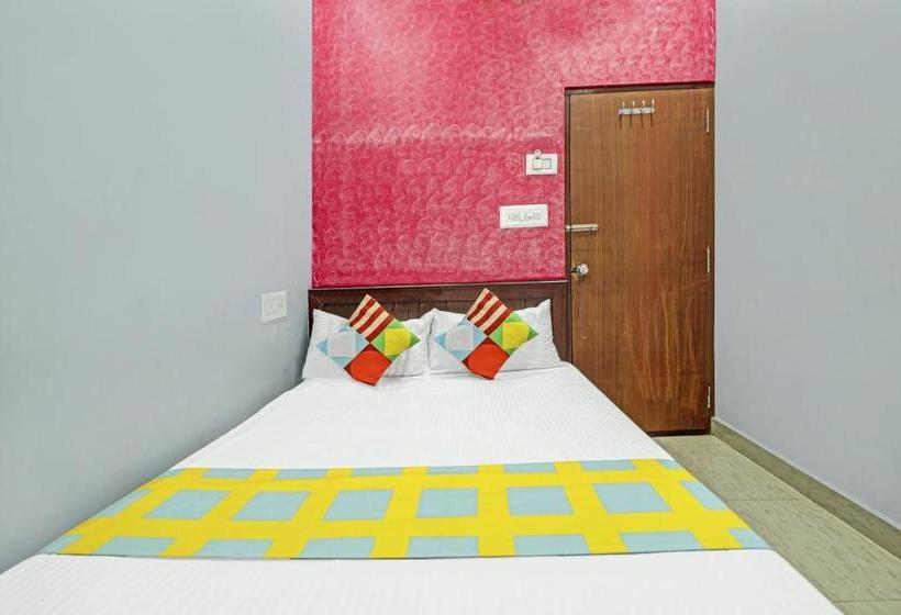 פנסיון Oyo 77074 Home Gs Comforts