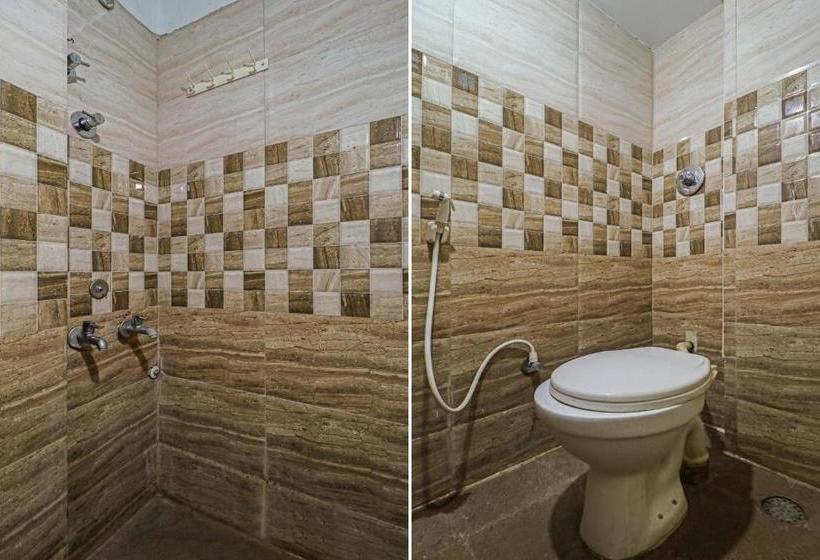 פנסיון Oyo 77074 Home Gs Comforts