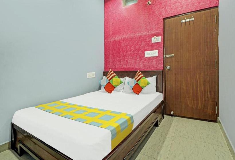 פנסיון Oyo 77074 Home Gs Comforts