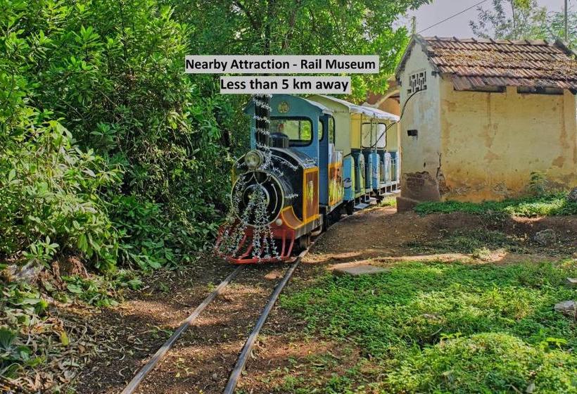 פנסיון Oyo 77074 Home Gs Comforts