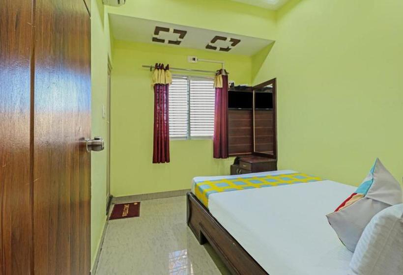 פנסיון Oyo 77074 Home Gs Comforts