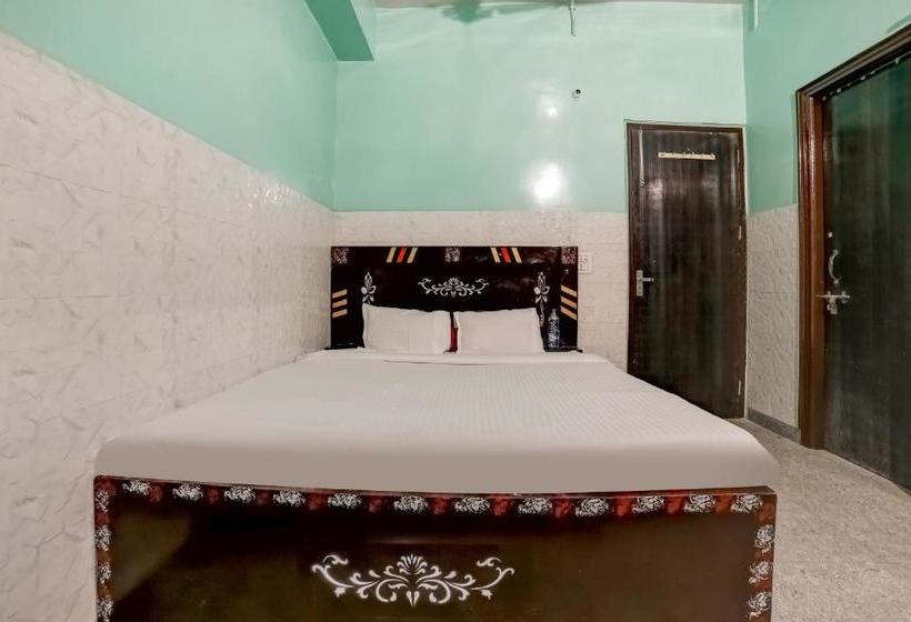 פנסיון O Home Shri Krishna Homestay