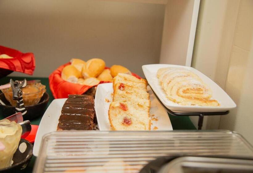 膳宿费 Shelter Hostel E Pousada