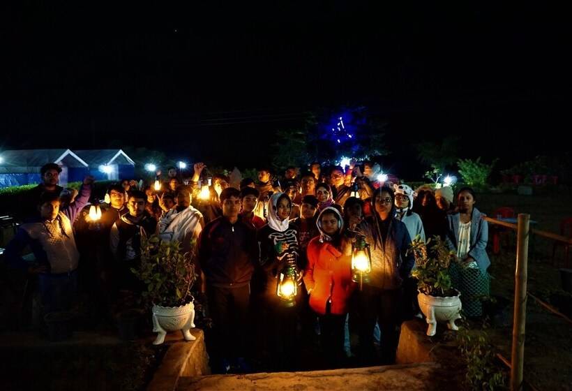 渡假胜地  Corbett Hunters