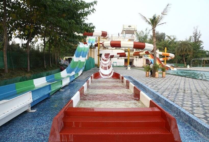 리조트 The Pench International