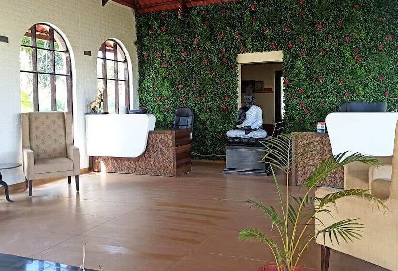 리조트 The Pench International