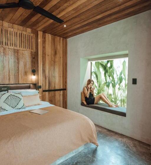 Surfing Temple Hotel Boutique