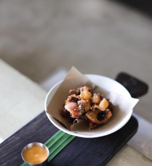 Surfing Temple Hotel Boutique