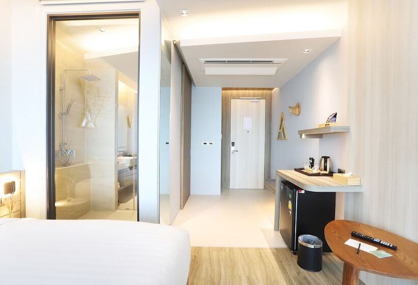 The Signature Hotel Airport