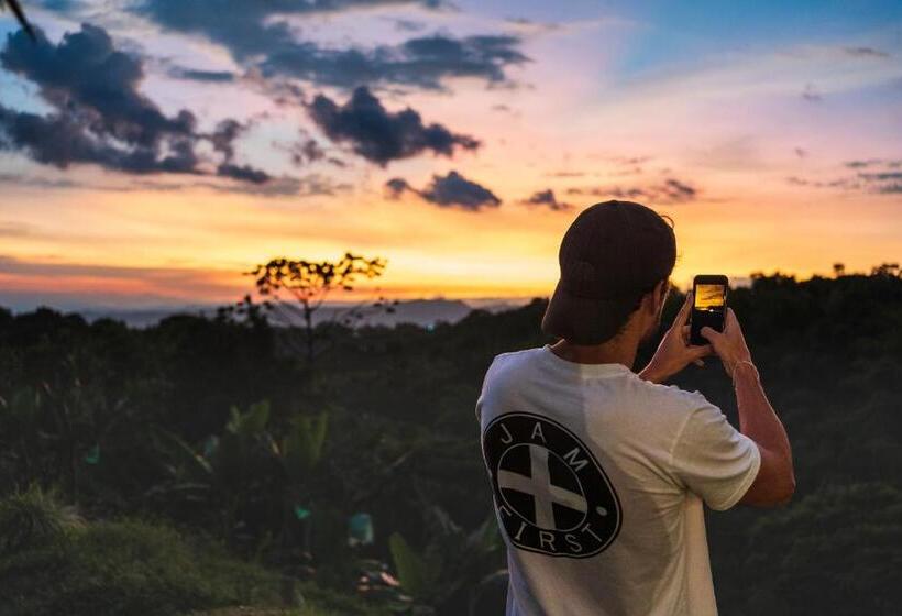 Общежитие Tukawa