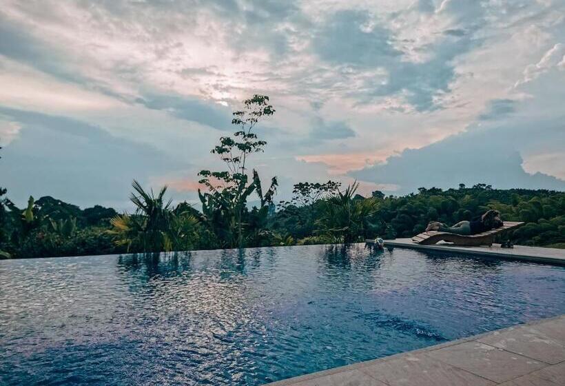 Общежитие Tukawa