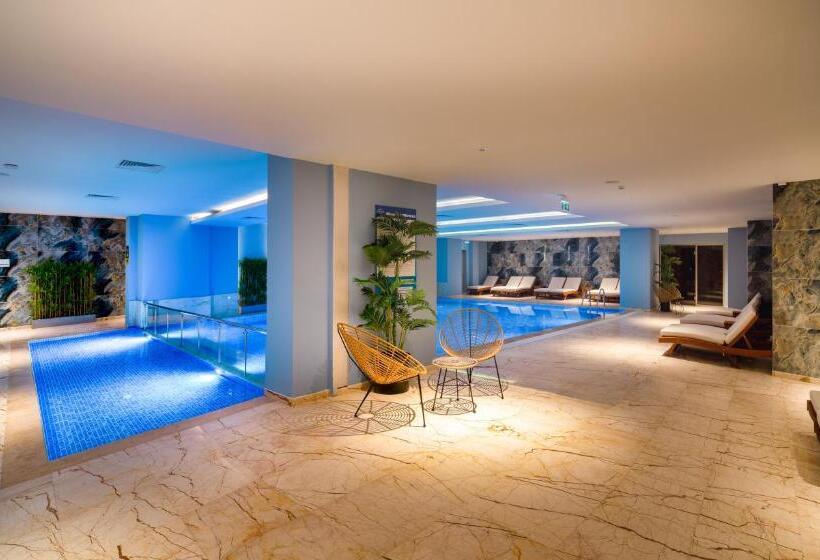 Concorde Tower Hotel & Casino