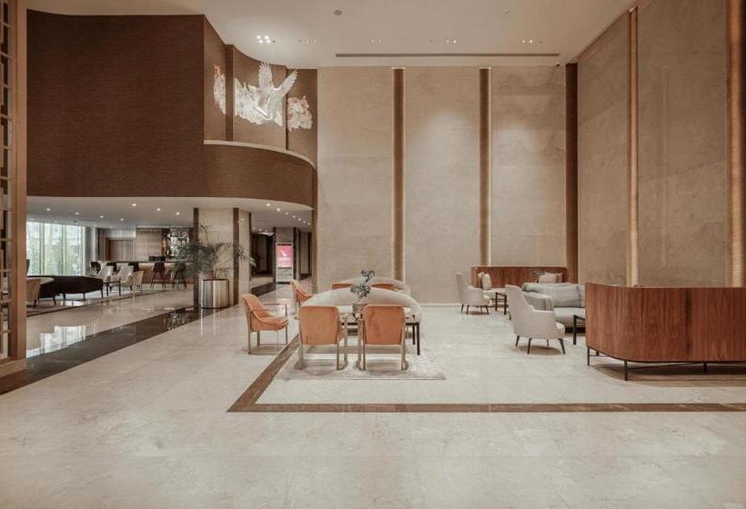 Concorde Tower Hotel & Casino