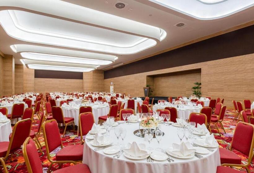 Concorde Tower Hotel & Casino