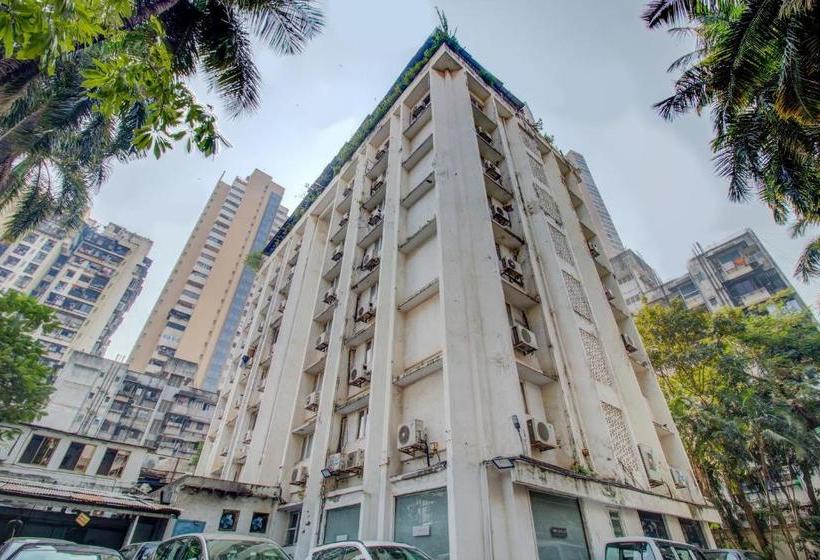 ホテル Capital O 76484  Balwas International