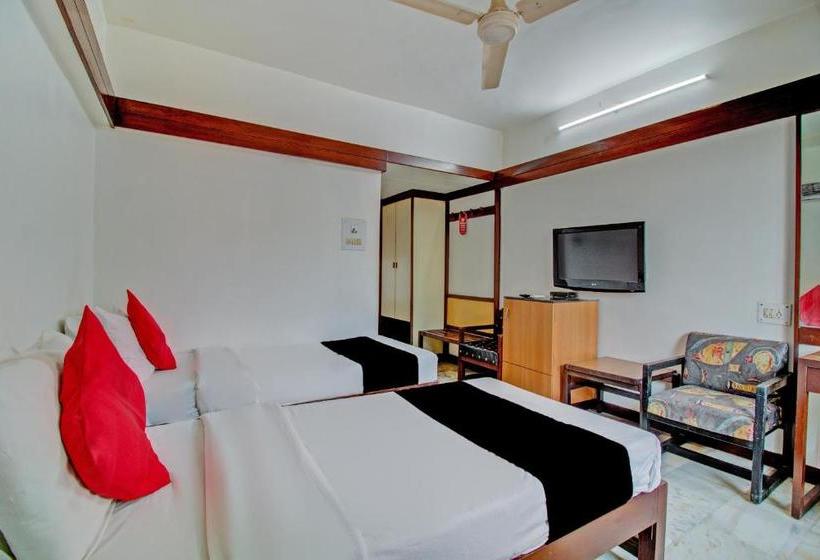 Отель Capital O 76484  Balwas International