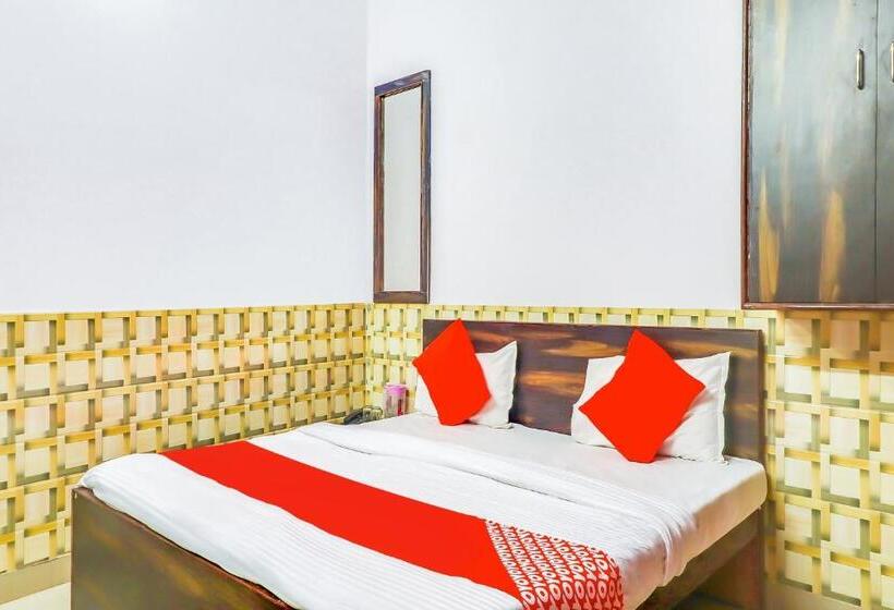 ホテル Super Collection O Dolphin