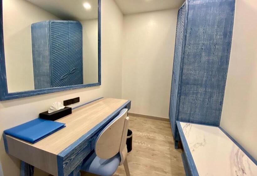 호텔 Elmas Cha Am Design