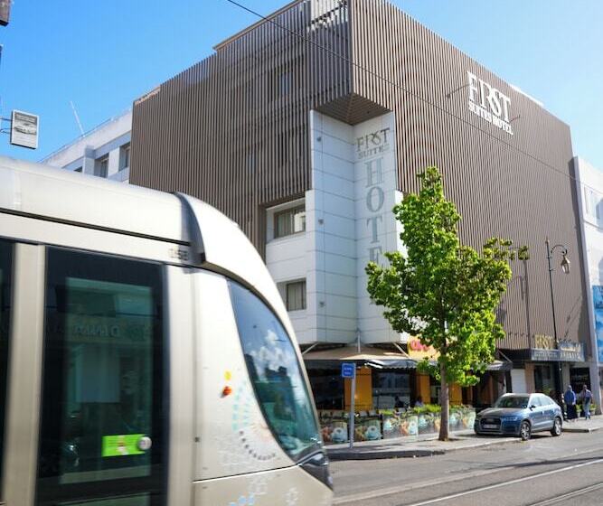 Отель First Suites