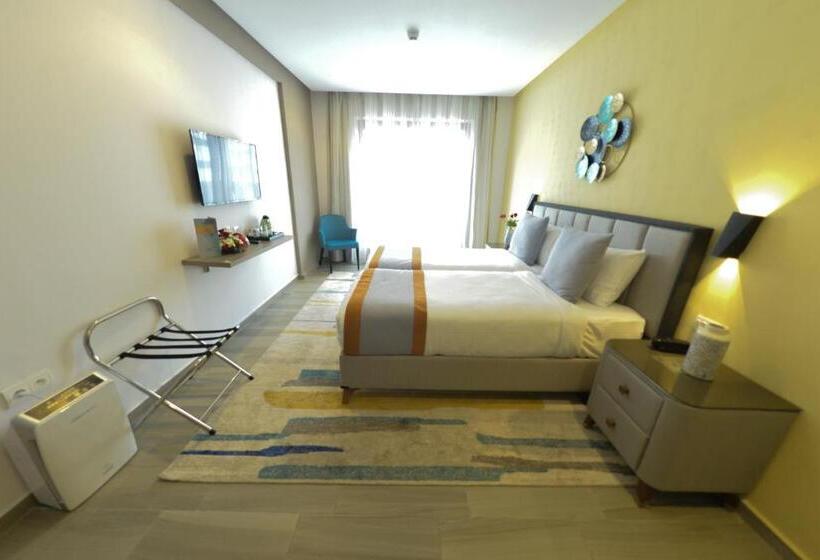 Отель Gardenia Boutique