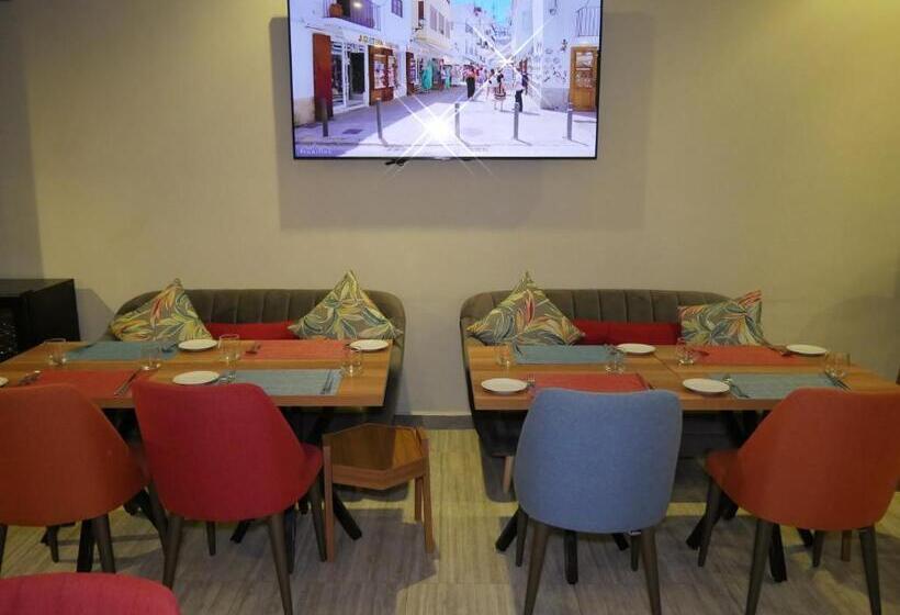 هتل Gardenia Boutique