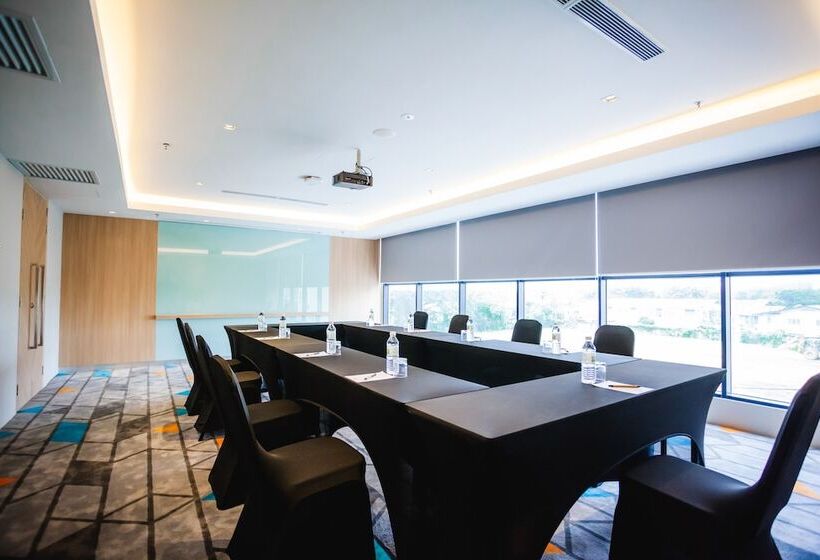 בית מלון כפרי Ibis Styles Kota Bharu