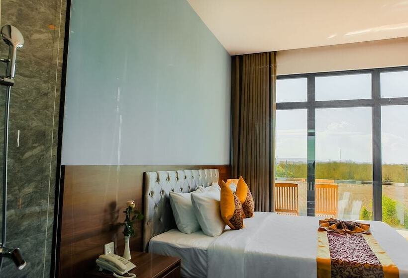 هتل Ivory Phu Yen