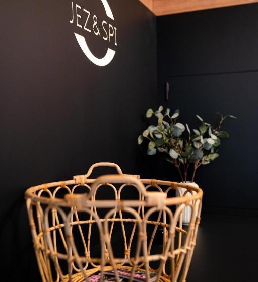 هتل Jez&spi Sušice