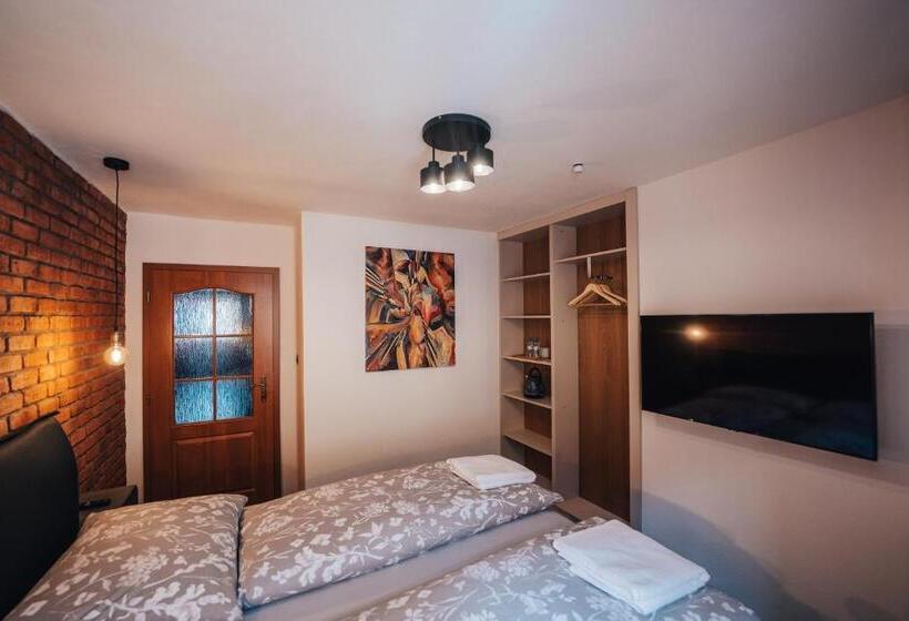 호텔 Jez&spi Sušice