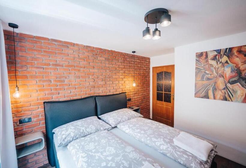 호텔 Jez&spi Sušice