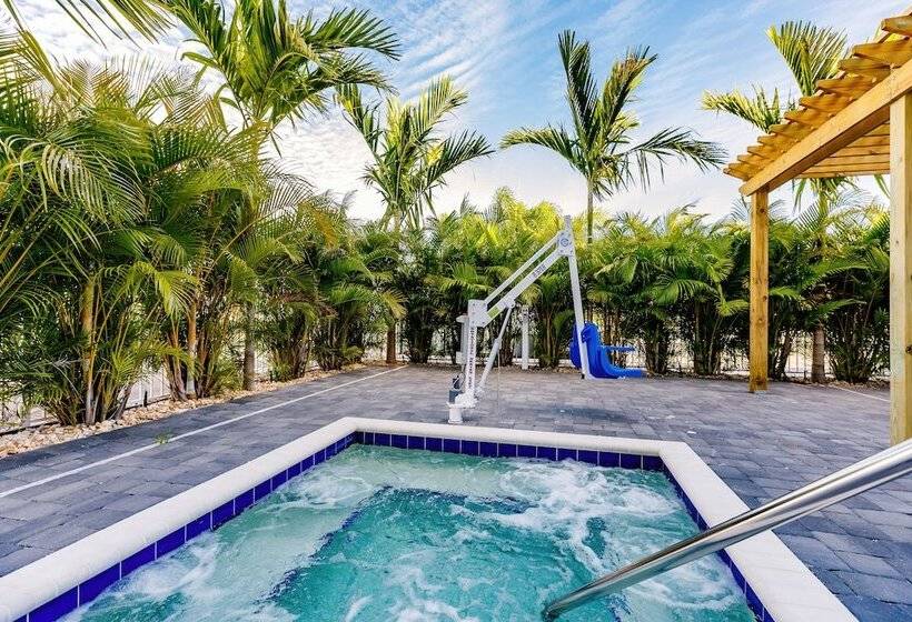 Kompose Boutique Hotel Sarasota