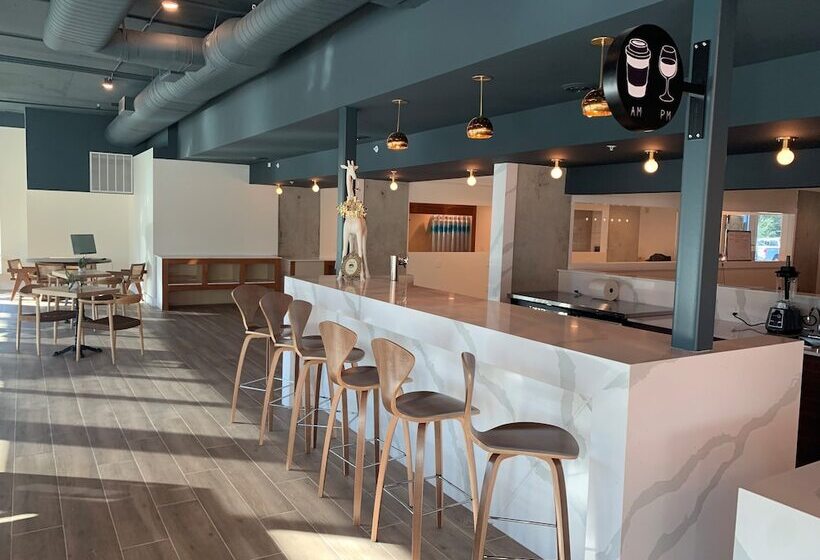 Kompose Boutique Hotel Sarasota