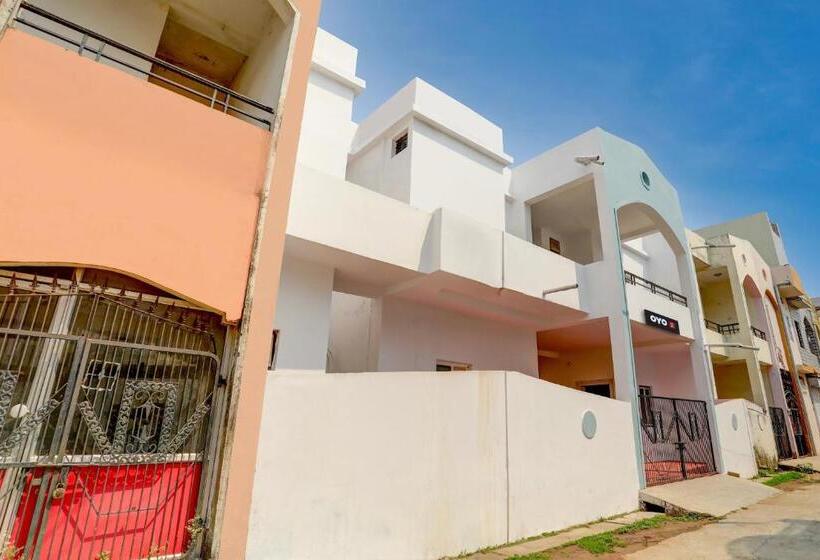 Отель Oyo 66336 Orchid Homes