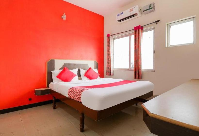 Отель Oyo 71679 Bmr Guest House