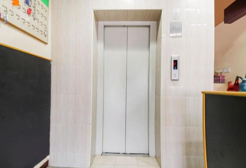 ホテル Oyo 71679 Bmr Guest House