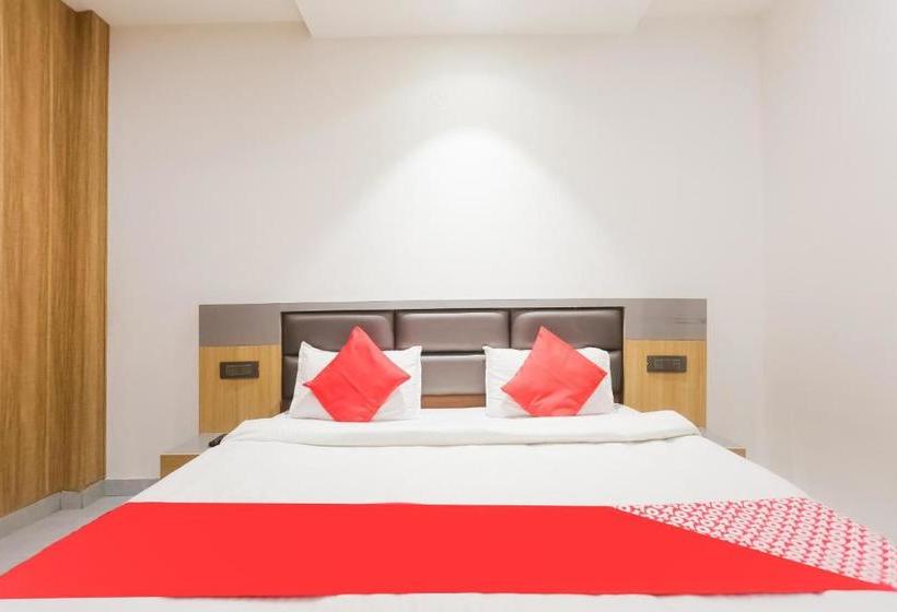 Отель Oyo 76202 Aditya Guest House
