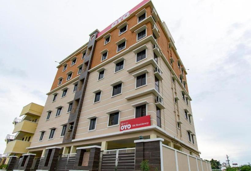 호텔 Oyo Flagship 76577 Rk Residency