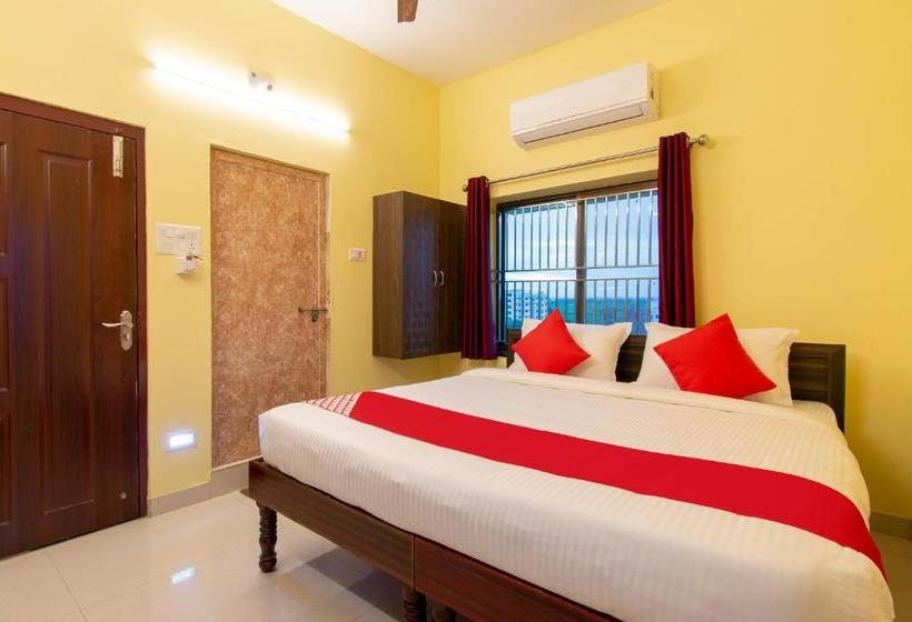 호텔 Oyo Flagship 76577 Rk Residency