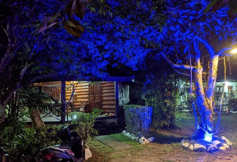 호텔 Paradise Bungalow