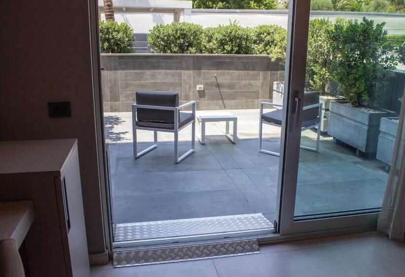 בית מלון כפרי & Resort Tre Fontane Luxury