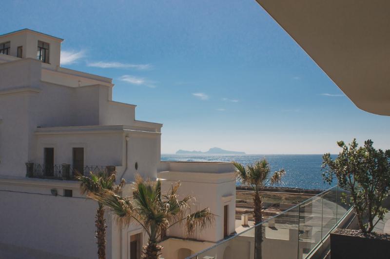 בית מלון כפרי & Resort Tre Fontane Luxury