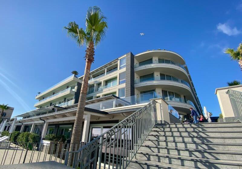 בית מלון כפרי & Resort Tre Fontane Luxury