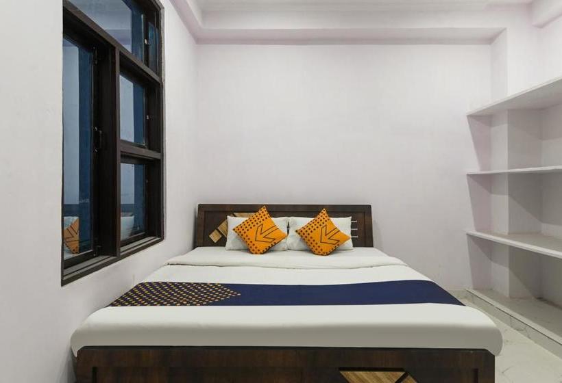 فندق Spot On 74614  Radhika Palace