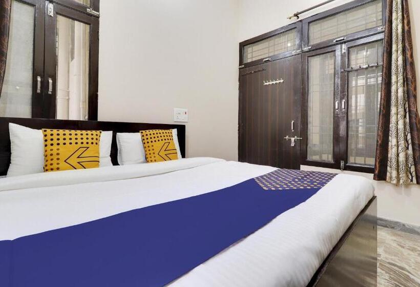 בית מלון כפרי Spot On 76176  Royal Palace